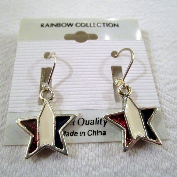 Star Pierced Earrings - Picture 1 of 4